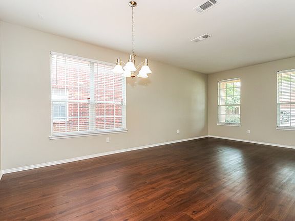 4th image of 1508 Merryvale Ct