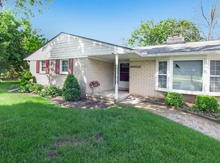 28275 N Dixboro Rd, South Lyon, MI 48178