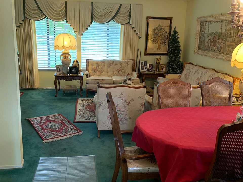 1st image of 727 Knollwood Ln