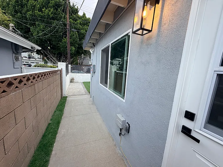 5920 Wilkinson Ave #ADU — Photo 14