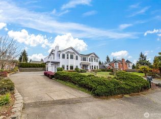 928 N Heatherwood W, Tacoma, WA