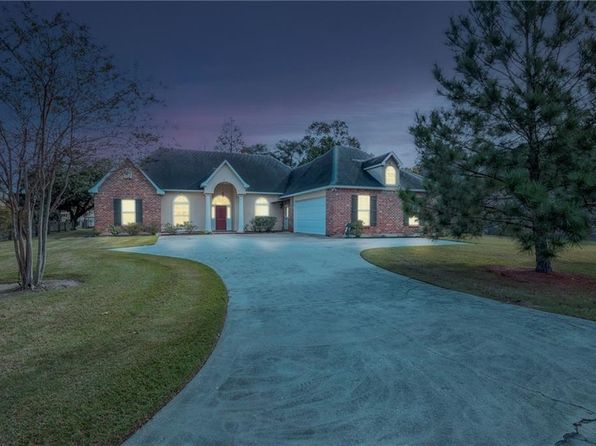 18697 Manchac Highlands Dr, Prairieville, LA 70769