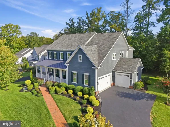 17059 Belle Isle Dr, Dumfries, VA 22026