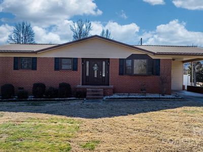 2546 Holly Hills Ave, Morganton, NC, 28655