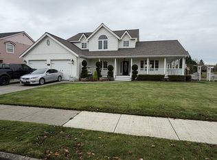 700 Sunrise Dr, Lynden, WA 98264