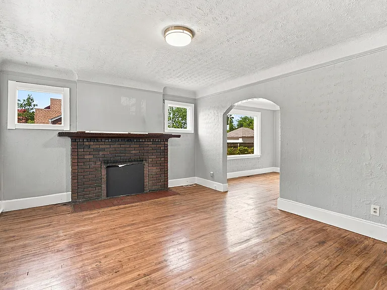 5274 Somerset Ave — Photo 8