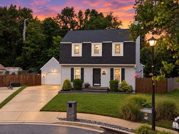 1033 Hyde Park Dr, Annapolis, MD 21403