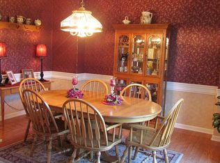 22103 Lee Ln, Coshocton, OH 43812