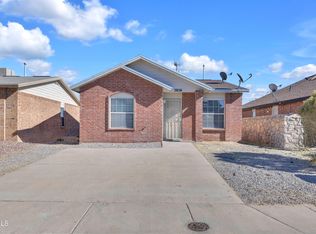 3856 Tierra Alamo Dr, El Paso, TX 79938