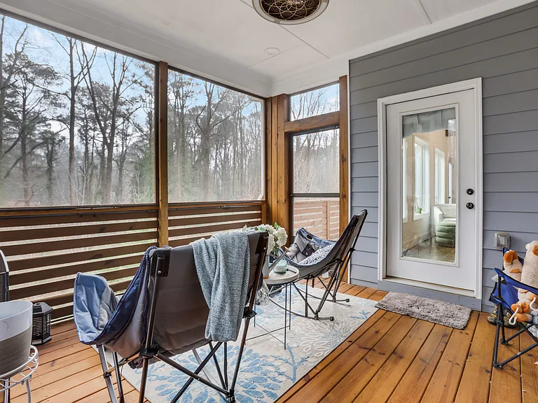 Screened In Porch