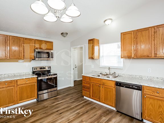 5th image of 5893 Beau Jardin Dr