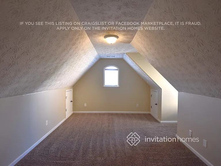 783 Mesa Rd — Photo 2