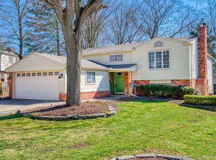 1088 Horton St, Northville, MI 48167