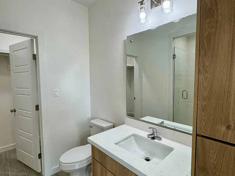 1308 W Platinum Dr #3 — Photo 5
