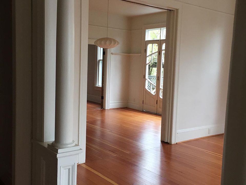 Entry View