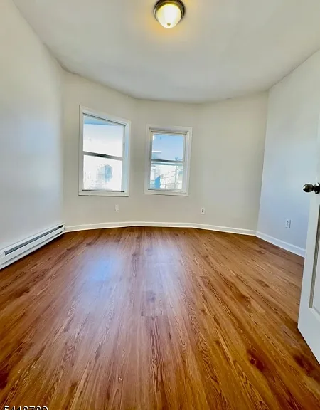 489 S 17th St #2 — Photo 2