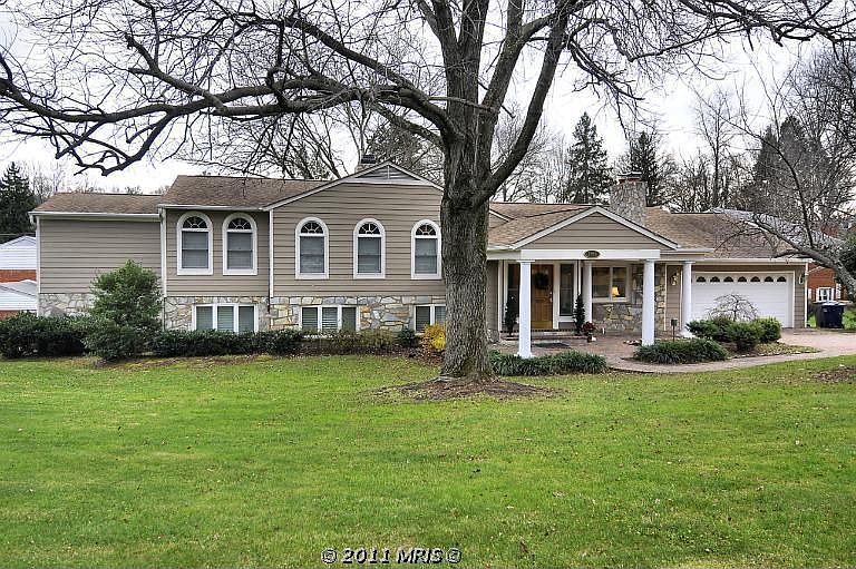 1st image of 1101 Sharon Ct