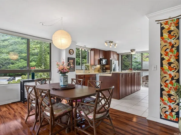 6770 Hawaii Kai Dr APT 401, Honolulu, HI 96825