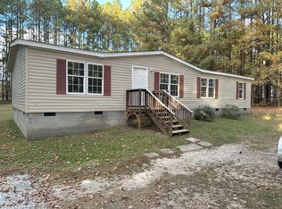 610 Sombrero Ln, Henderson, NC 27537