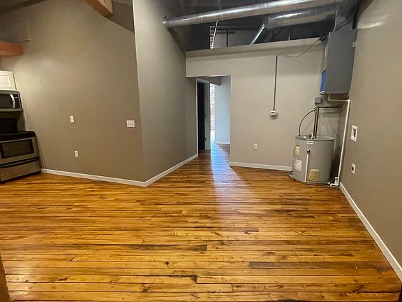 5th image of 146 S River Ave APT 209