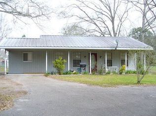 243 Carpenter St, Zavalla, TX 75980
