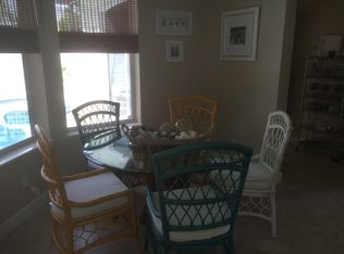475 NE Canoe Park Cir, Port Saint Lucie, FL 34983