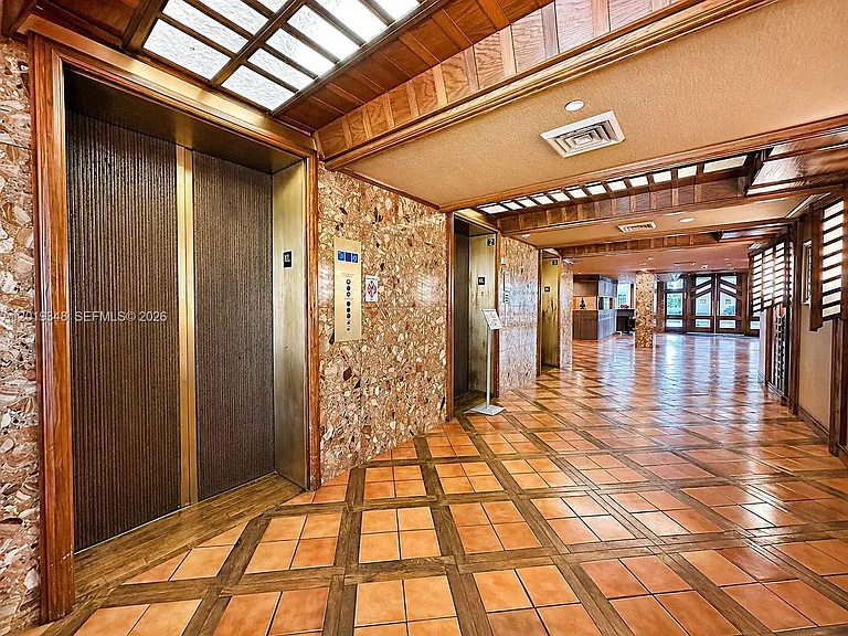 520 Brickell Key Dr #A1113 — Photo 28