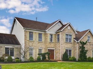 549 Village Rd W, West Windsor, NJ 08550