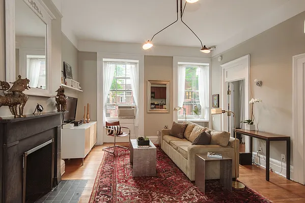 Rented by Brown Harris Stevens | media 17