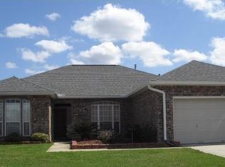 2168 Summertree Dr, Slidell, LA 70460