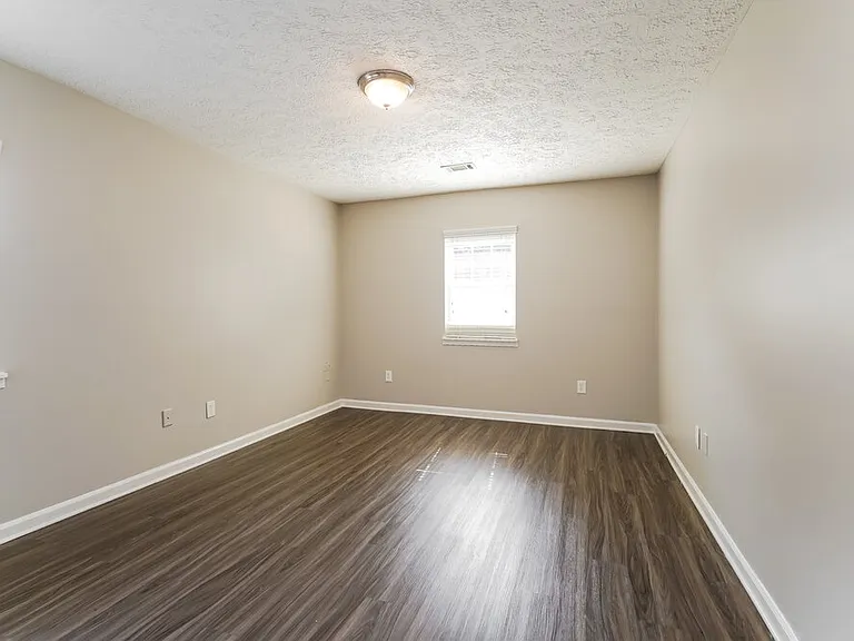 8373 Warren Dr — Photo 12