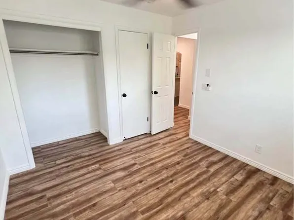 85 N 300 E Room 4, Washington, UT 84780