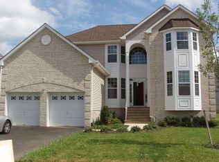 40 Carnation Rd, Monroe Township, NJ 08831