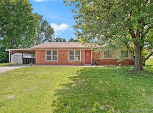 8753 County Line Road, Sellersburg, IN 47142