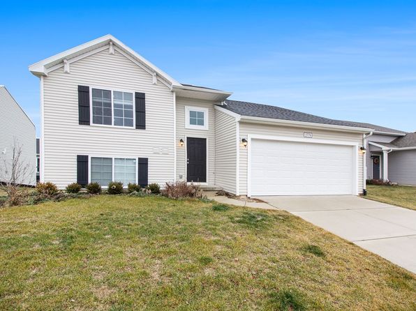 372 White Pine Ct