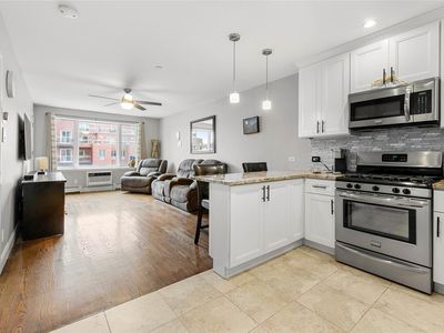 23-28 30th Drive #5R, Astoria, NY, 11102