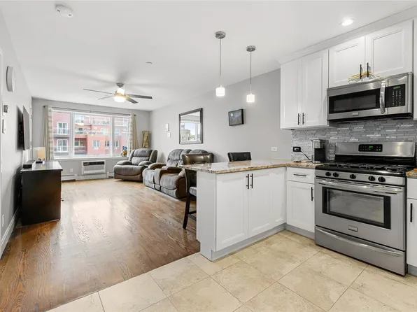 23-28 30th Drive #5R, Astoria, NY 11102