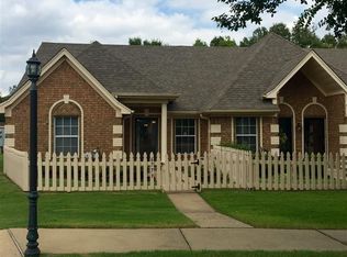 6779 Beaumont Cir E, Southaven, MS 38671