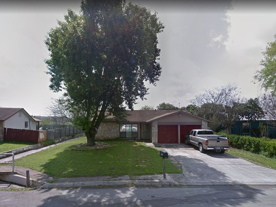 1st image of 1223 Boling Brook St