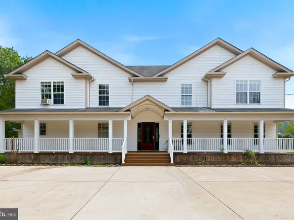 8916 Rugby Rd, Manassas, VA 20111