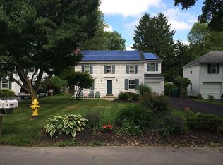 74 Colonial Village Rd, Rochester, NY 14625