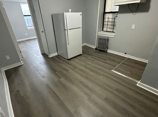 2 Van Cortlandt Park Ave APT 1SR, Yonkers, NY 10701