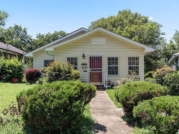 3rd image of 5607 Avenue E
