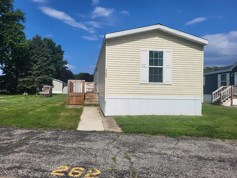 Countryside Village South Bend — Photo 61