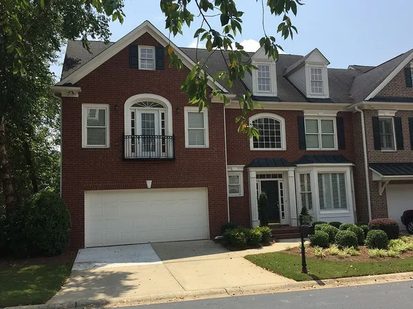 609 Vinings Estates Dr SE, Mableton, GA 30126