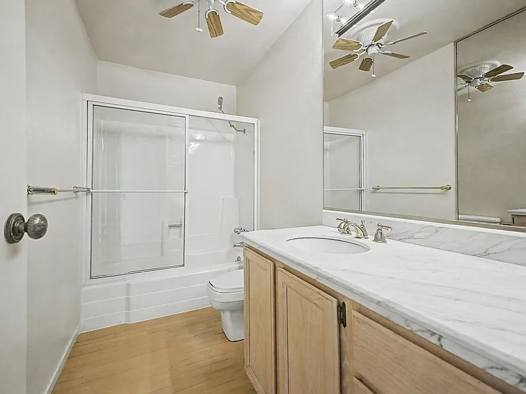 3159 Bel Air Dr — Photo 17