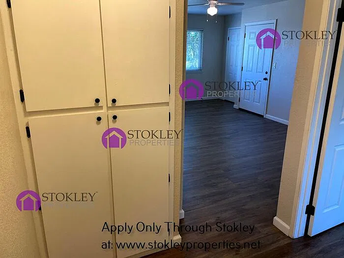 1 bed, 1.0 bath, 900 sqft, $1,795 — Photo 3