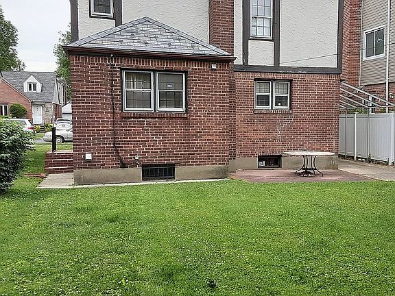 back/backyard