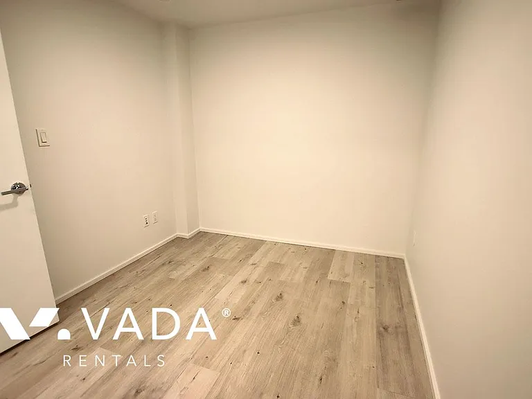3809 Evergreen Pl #3011 — Photo 9