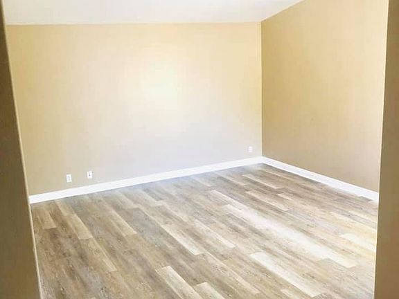 2nd image of 2454 Manzana Way